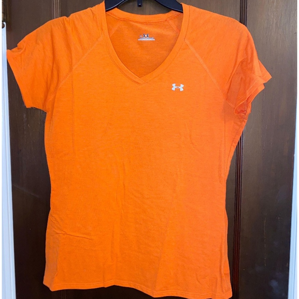 Under armor shirt